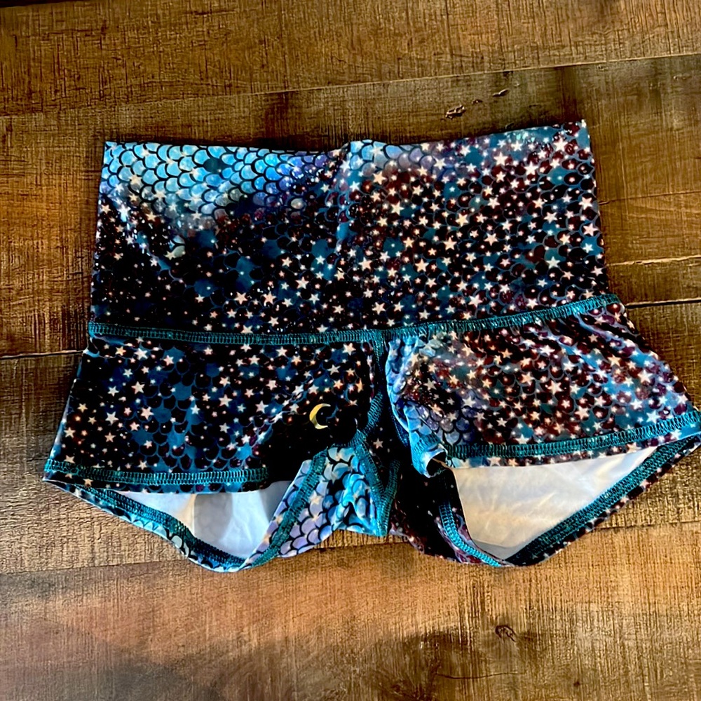 Teeki Yoga Shorts XS